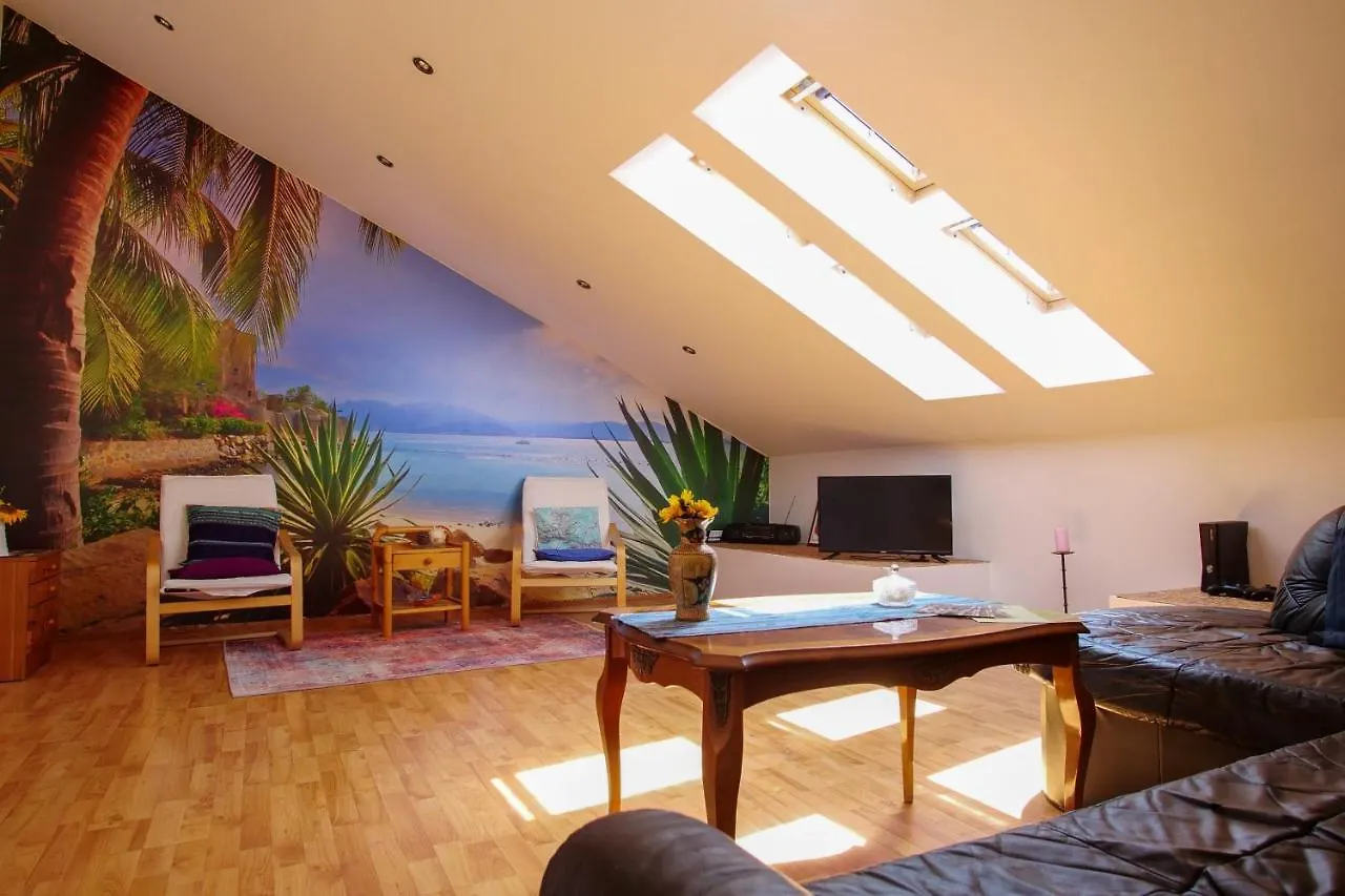 Amu Apartment 풀라