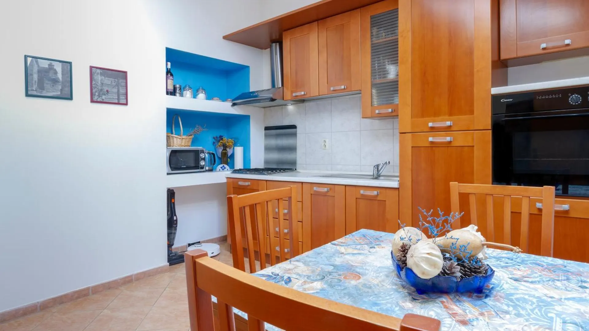 Amu Apartment 풀라