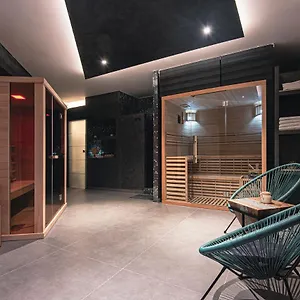 Exclusive Apartment